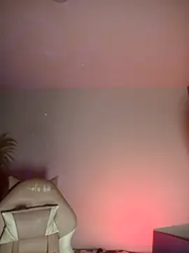 lovely kitt online show from October 26, 3:07 am