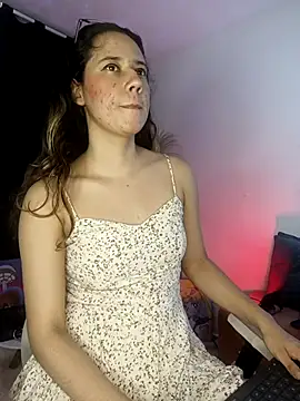 lovely kitt online show from October 3, 12:36 am