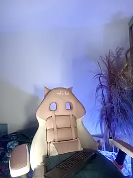 lovely kitt online show from November 16, 12:48 am