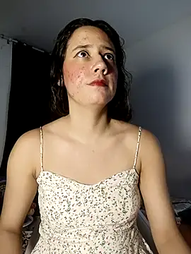 lovely kitt online show from October 19, 1:41 am