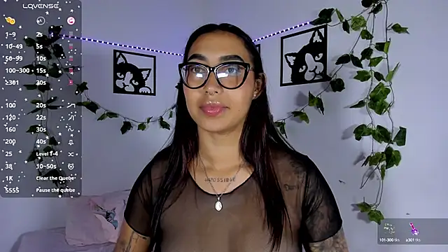 Snapshot of melanieecox chatting on September 20, 2:05 am melanieecox online show from September 20, 2:05 am