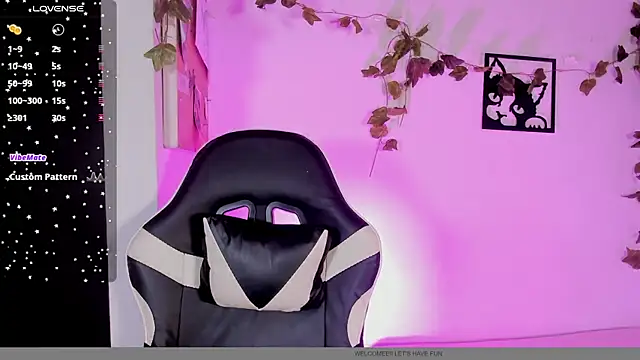 melanieecox online show from November 12, 11:19 pm