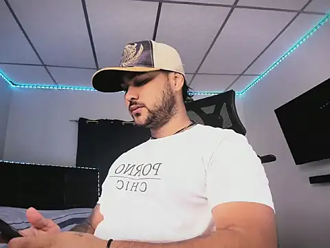 Sebas-hott online show from February 8, 9:23 pm