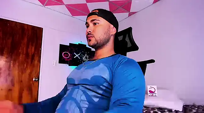 Sebas-hott online show from January 4, 3:18 am