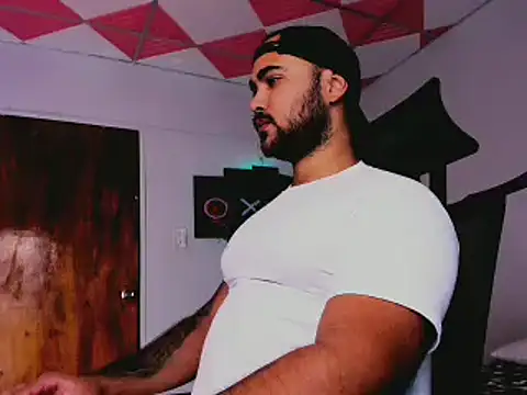 Sebas-hott online show from February 19, 3:17 am