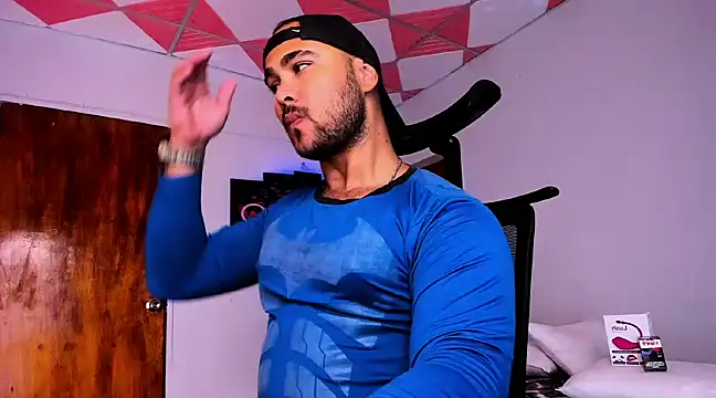 Sebas-hott online show from January 14, 4:04 am