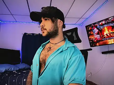 Snapshot of Sebas-hott chatting on December 14, 9:42 pm Sebas-hott online show from December 14, 9:42 pm