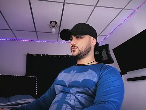 Sebas-hott online show from February 2, 9:14 pm