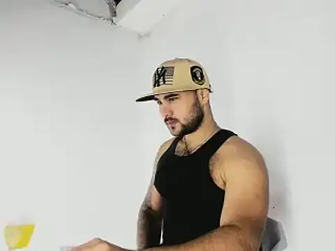 Snapshot of Sebas-hott chatting on October 25, 9:04 pm Sebas-hott online show from October 25, 9:04 pm