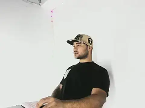 Sebas-hott online show from October 3, 10:22 pm