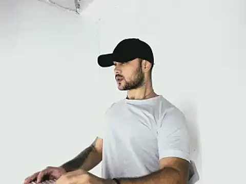Sebas-hott online show from October 11, 10:33 pm