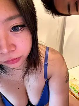 Snapshot of Rei1216xo chatting on October 10, 1:28 am Rei1216xo online show from October 10, 1:28 am