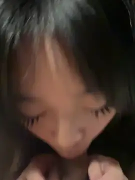 Snapshot of Rei1216xo chatting on March 9, 7:34 am Rei1216xo online show from March 9, 7:34 am