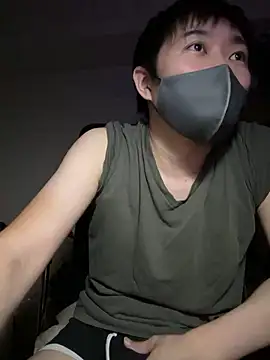 Snapshot of kentyken chatting on October 2, 3:15 pm kentyken online show from October 2, 3:15 pm