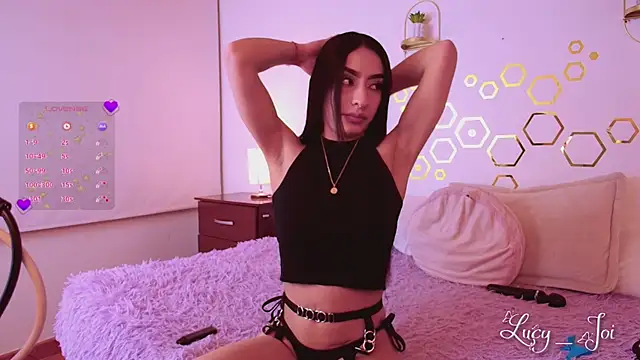 Snapshot of Lucy_joi chatting on October 5, 2:35 am Lucy joi online show from October 5, 2:35 am