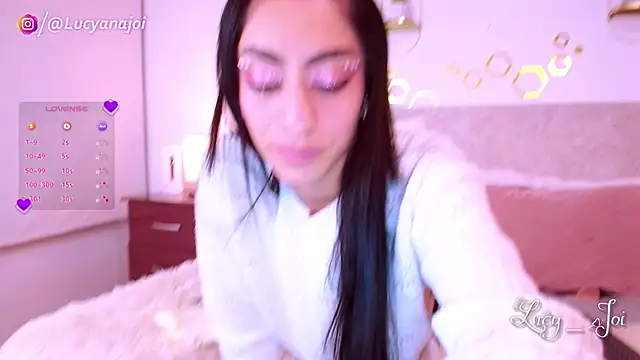 Snapshot of Lucy_joi chatting on November 16, 3:55 am Lucy joi online show from November 16, 3:55 am