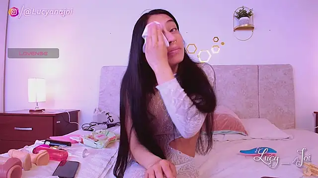 Lucy joi online show from January 12, 2:18 am