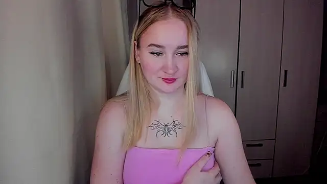 KeiraNight online show from February 13, 3:50 am