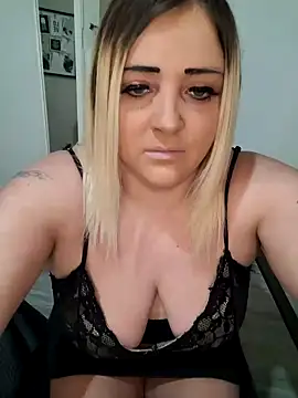 Miss skia online show from February 10, 1:01 pm