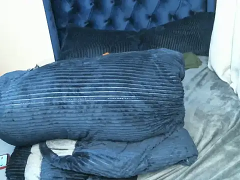 Snapshot of centzSexy chatting on September 14, 6:58 am centzSexy online show from September 14, 6:58 am