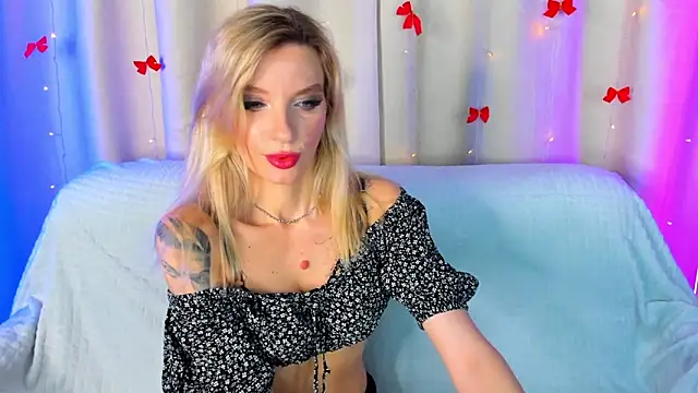 AlinaLovelyX online show from April 23, 7:59 am