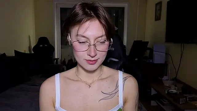 MalvinaBlum online show from February 13, 2:17 pm