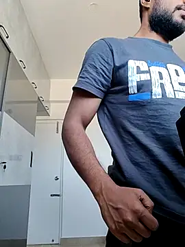 Daddys-small-lollipop online show from February 14, 7:52 am