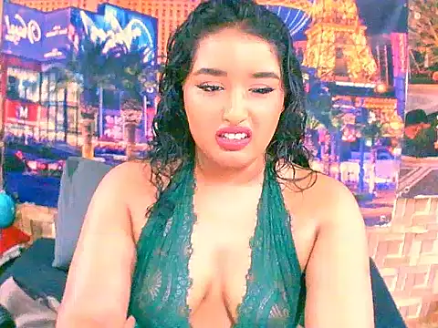 Snapshot of IndianAngel4u chatting on October 13, 5:20 am IndianAngel4u online show from October 13, 5:20 am