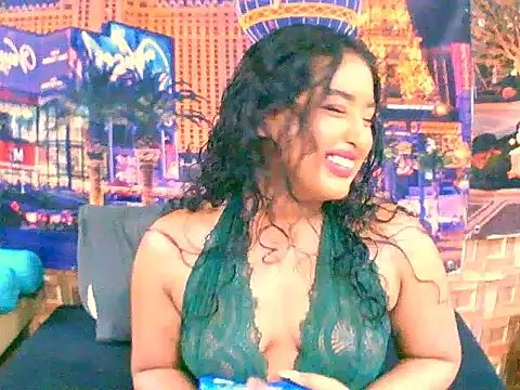 Snapshot of IndianAngel4u chatting on October 21, 5:40 am IndianAngel4u online show from October 21, 5:40 am