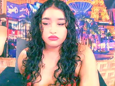 Snapshot of IndianAngel4u chatting on September 25, 5:35 am IndianAngel4u online show from September 25, 5:35 am