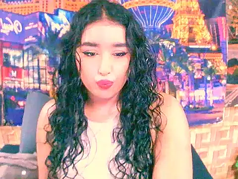 Snapshot of IndianAngel4u chatting on September 26, 5:25 am IndianAngel4u online show from September 26, 5:25 am