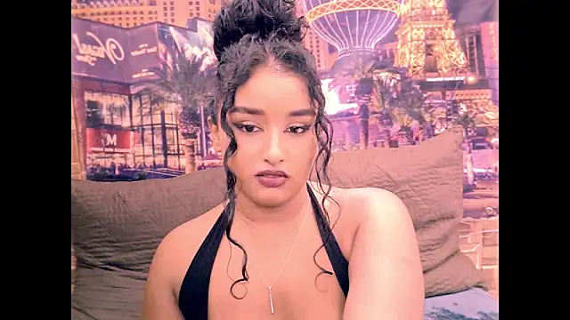 Snapshot of IndianAngel4u chatting on June 6, 7:19 pm IndianAngel4u online show from June 6, 7:19 pm