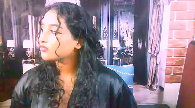 Snapshot of IndianAngel4u chatting on March 16, 1:38 am IndianAngel4u online show from March 16, 1:38 am
