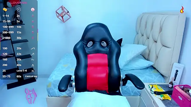 nailah love1 online show from February 27, 12:27 pm