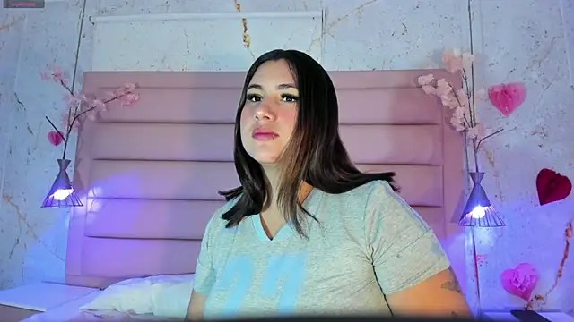 sabrinamilani online show from April 9, 3:08 am