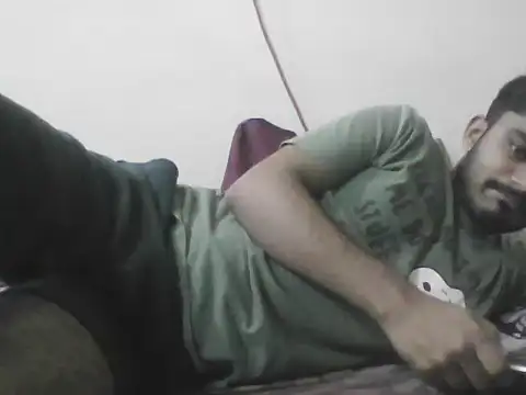 Snapshot of aditya2004_ chatting on December 3, 9:09 am aditya2004 online show from December 3, 9:09 am