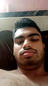 Snapshot of aditya2004_ chatting on December 4, 7:33 am aditya2004 online show from December 4, 7:33 am