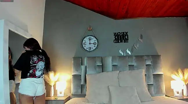 Snapshot of alaia-rogers chatting on February 28, 11:36 am alaia-rogers online show from February 28, 11:36 am