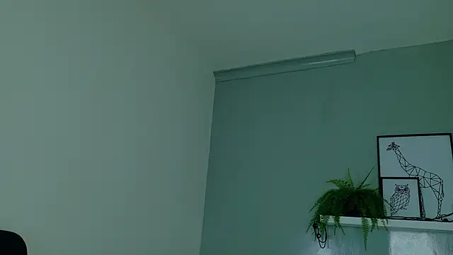 alaia-rogers online show from November 29, 11:43 am