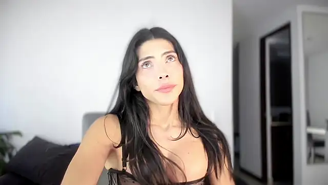 angelturned001 online show from November 21, 10:42 pm