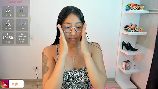 isa bellaa0 online show from November 11, 11:05 am