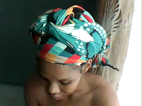 MAZINGDIVA1994 online show from February 14, 9:55 am