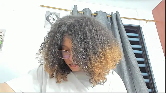 Ada gales  online show from November 27, 3:40 am