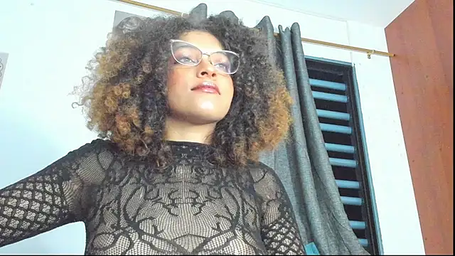 Ada gales  online show from November 7, 4:39 am