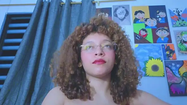 Snapshot of Ada_gales_ chatting on June 27, 4:51 am Ada gales online show from June 27, 4:51 am
