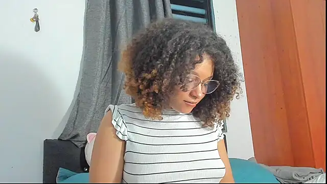 Ada gales  online show from November 4, 2:48 am