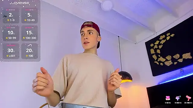 Snapshot of Angel_Snowhotxxx chatting on February 21, 11:01 am Angel Snowhotxxx online show from February 21, 11:01 am