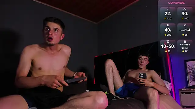 Angel Snowhotxxx online show from April 12, 10:13 pm