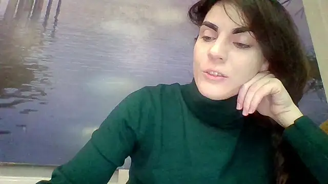 AliceTailor online show from May 5, 6:33 pm