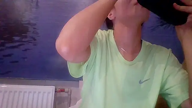 AliceTailor online show from October 30, 10:50 pm